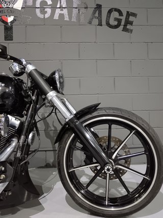 Harley-Davidson Breakout