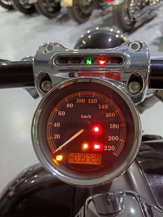 Harley-Davidson Breakout