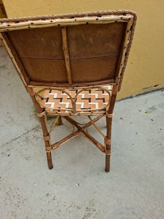 Silla vintage mimbre y plástico