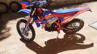 Beta 390 Factory Enduro 2024 KYB