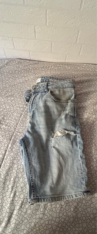 Vaqueros cortos Pull&Bear Talla 42
