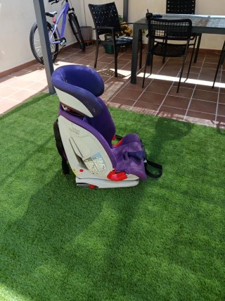 Silla coche Britax Römer púrpura