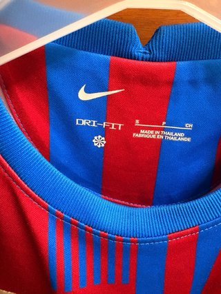 Camiseta FC Barcelona firmada por Araujo