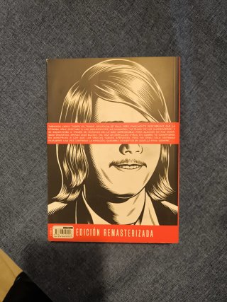 Agujero negro Charles Burns novela gráfica cómic