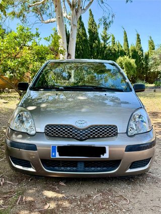 Toyota Yaris 2003