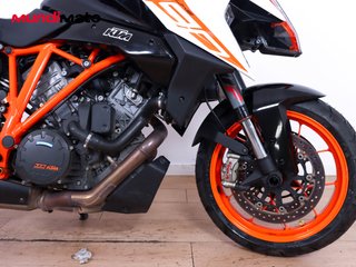 KTM 1290 SUPER DUKE GT ABS