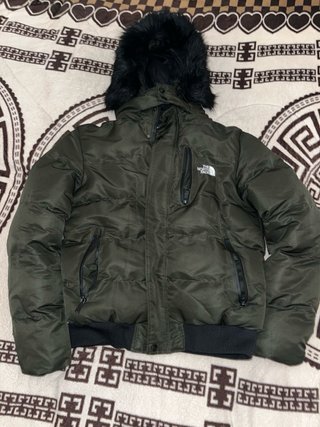 Chaqueta The North Face verde con capucha