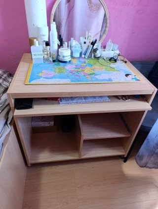 Mesa escritorio madera.