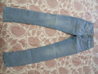Pantalones vaqueros ajustados azules