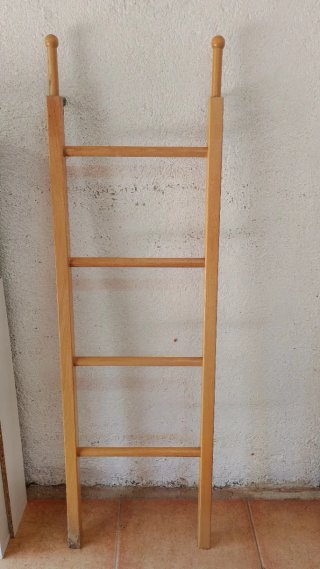 Escalera de madera