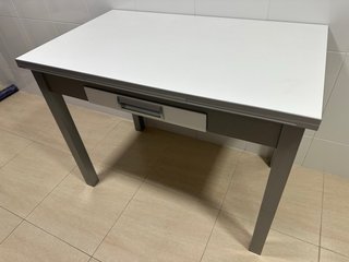 Mesa extensible de cocina