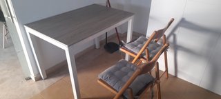Muebles, colchón, somier 90, mesas,sillas, mueb tv
