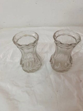 Juego de 2 jarrones de cristal tallado