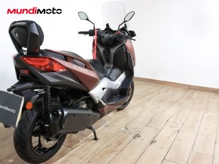 YAMAHA X-MAX 300 ABS