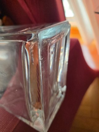 Jarrón de cristal transparente