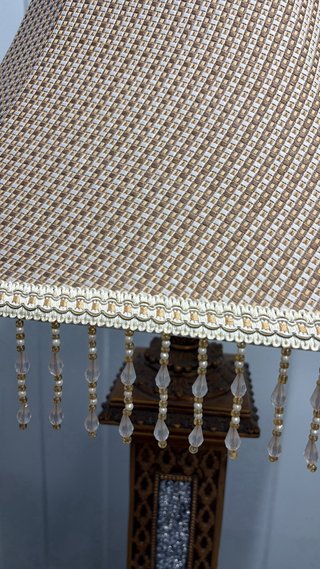 Lámpara de mesa decorativa