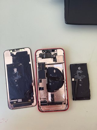 iPhone 12 mini 128GB Rojo para piezas o reparación