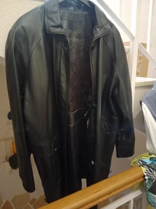Chaqueta de cuero tres cuartos
