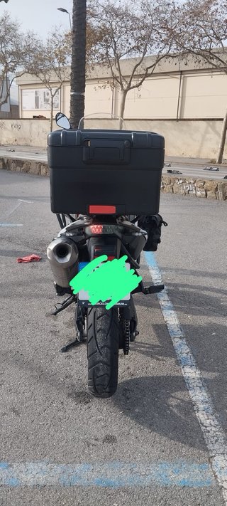 BMW F700GS  Blanca y Roja