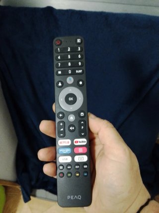Pantalla de televisión de color negro. - Diseño