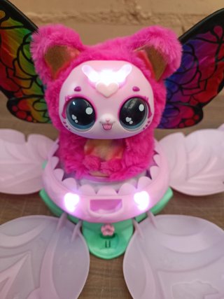 Hatchimals Bloomables Puppyfly Peluche Interactivo