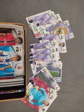Cromos Liga 25/26 - Completa tu colección