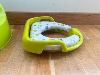 Orinal y adaptador WC infantil