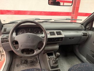 Renault Clio 1995