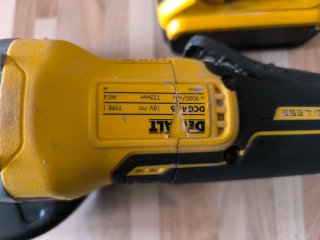 Radial DeWALT DCG406N 18V Brushless