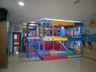Parque de bolas gigante para niños 7x5 metros