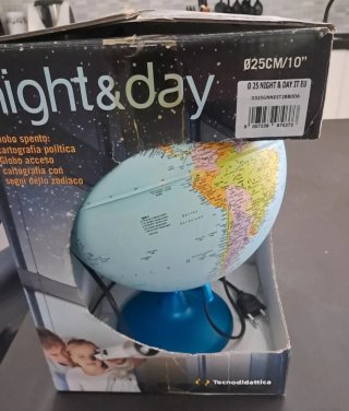 Mappamondo Night & Day