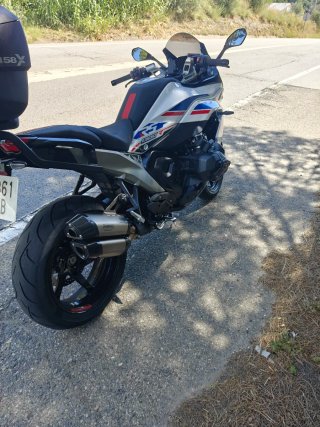 BMW R1300RS