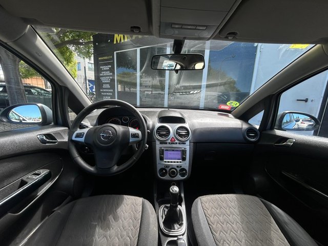 Opel Corsa 1.2 Selective Easytronic
