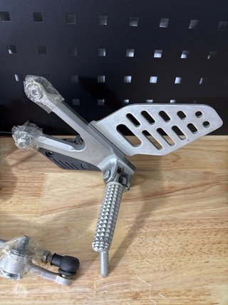 Estriberas Yamaha R6 R6R 2006-2016