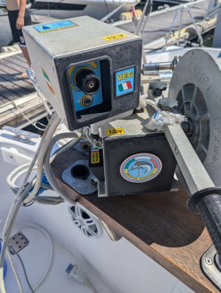 Carrete Eléctrico Pesca Kristal Fishing 12V