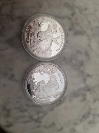 Monedas Koala y Canguro Bañadas en Plata