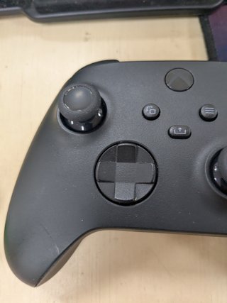 Mando Xbox Carbon Black