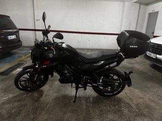 Peugeot PM-01 125cc Naked Negra