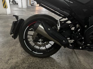 Peugeot PM-01 125cc Naked Negra