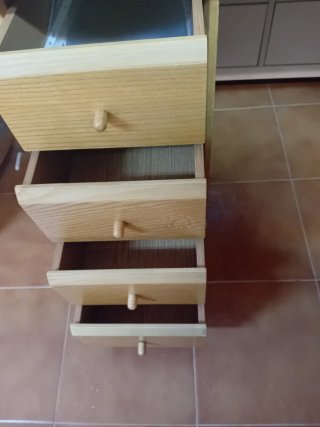 Escritorio de pino
