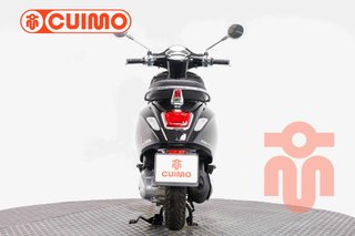 VESPA PRIMAVERA 125