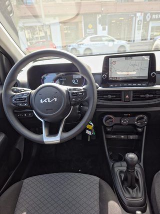 KIA PICANTO GERENCIA