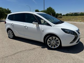 Opel Zafira 2012