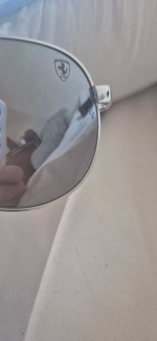 Gafas de sol Ray-Ban colección de Ferrari