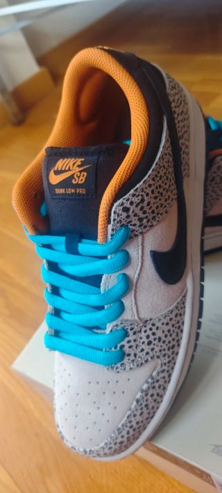 Nike SB Dunk Low Pro Beige Multicolor