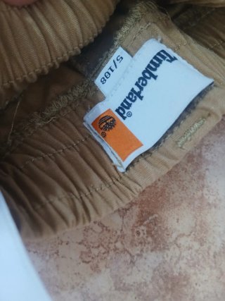 Pantalón beige