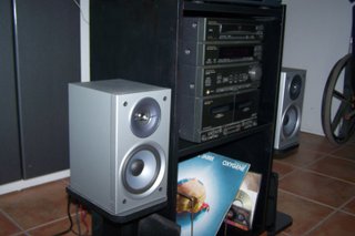Mini equipo de música JVC, Pioneer, Sony