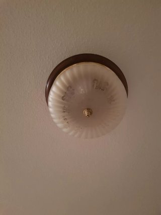 Plafón de techo madera y cristal