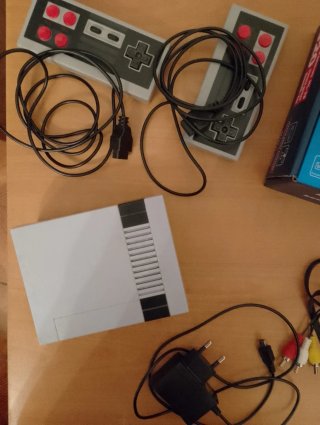 Mini Console 620 Giochi Classici Anniversary.