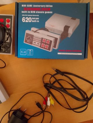 Mini Console 620 Giochi Classici Anniversary.